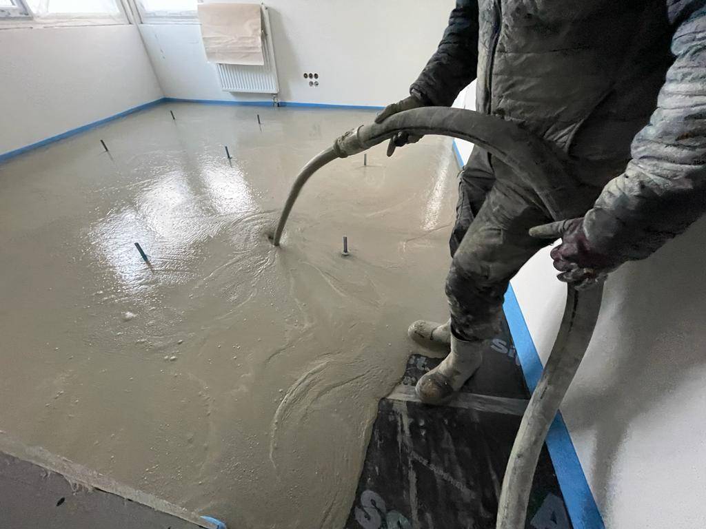 Chape HPC sur résilient acoustique