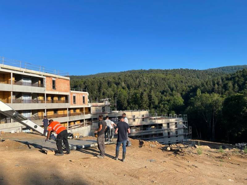 Chape ciment fluide sur plancher chauffant - Le Hohwald